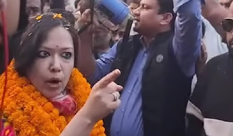 আচরণবিধি লঙ্ঘন: রুমিন ফারহানাকে ৪০ হাজার টাকা জরিমানা