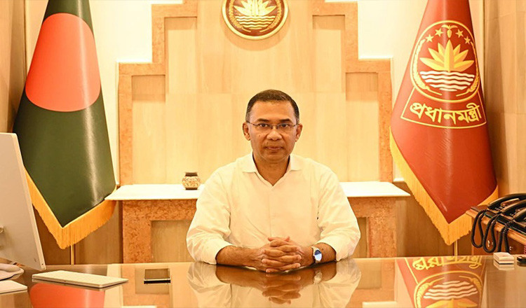 সচিবালয়ে নিজের কক্ষের লাইট ও এসি কমালেন প্রধানমন্ত্রী