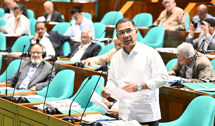 হাওর অঞ্চলের কৃষকদের তিন মাস সহায়তা দেবে সরকার