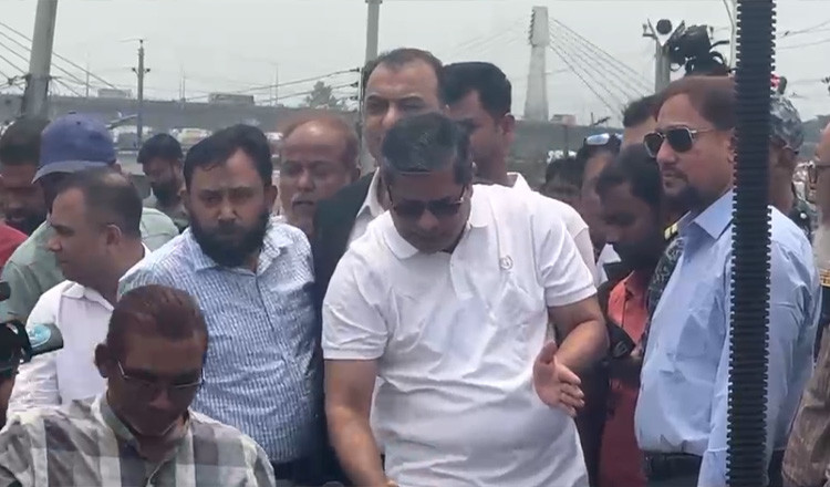 চট্টগ্রামের পানি সংকট নিয়ে প্রতিমন্ত্রীর বক্তব্যে বিতর্ক