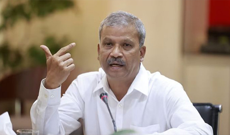 ‘আমাদের কষ্ট বৃথা যাবে না’—আসিফ নজরুল
