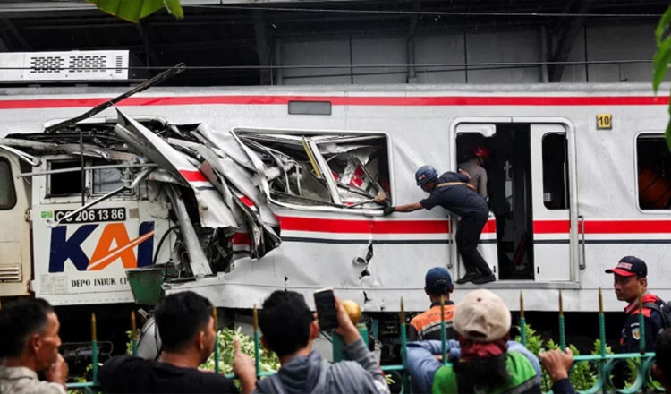 জাকার্তার কাছে ট্রেন সংঘর্ষে নিহত অন্তত ১৪