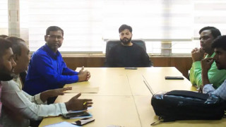 ঢাকা–৬ এ গ্যাস সংকট নিরসনে তিতাস কর্মকর্তাদের সঙ্গে বৈঠক