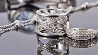 দেশের বাজারে বাড়ল রুপার দামও