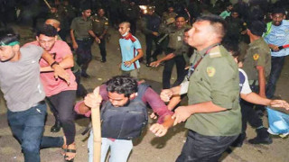 ১০ হাজার আনসার সদস্যের বিরুদ্ধে তিন মামলা, গ্রেফতার ৩৬৯