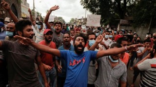 টালমাটাল শ্রীলঙ্কা, রাজাপাকসের পরিবারের বিরুদ্ধে বিক্ষোভ
