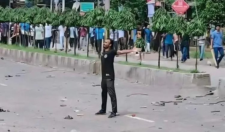 আবু সাঈদের শরীরে শর্টগানের গুলি