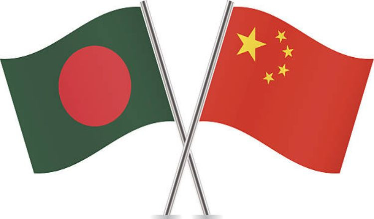চীনের সঙ্গে সামরিক যোগাযোগ বাড়াতে চায় বাংলাদেশ: পররাষ্ট্র উপদেষ্টা