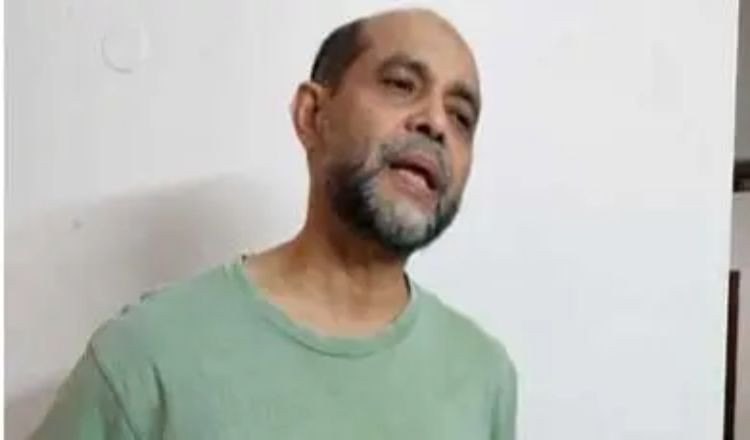 কারাগারে মেয়র আতিক