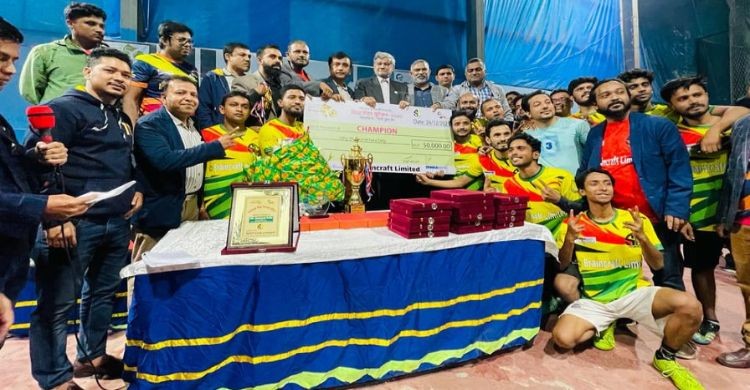 বিজয় দিবস ফুটসালে চ্যাম্পিয়ন সাস্টের লোক প্রশাসন